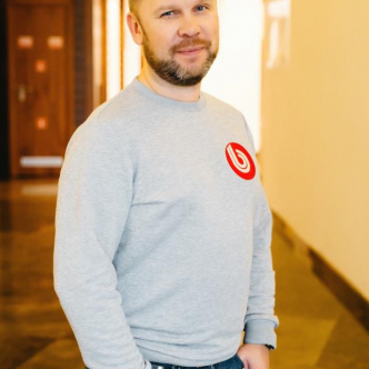 Юрій Ніколаєв