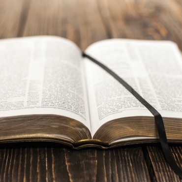 Як краще читати Біблію?