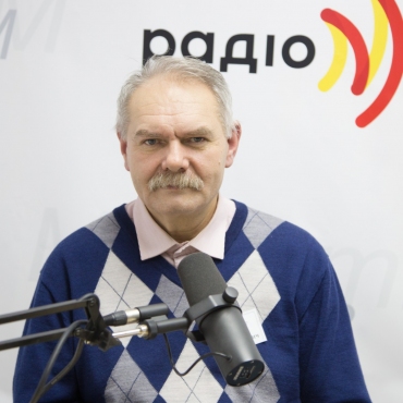 Чи є майбутнє у того, хто не читає? Або: Книгарня «Є».
